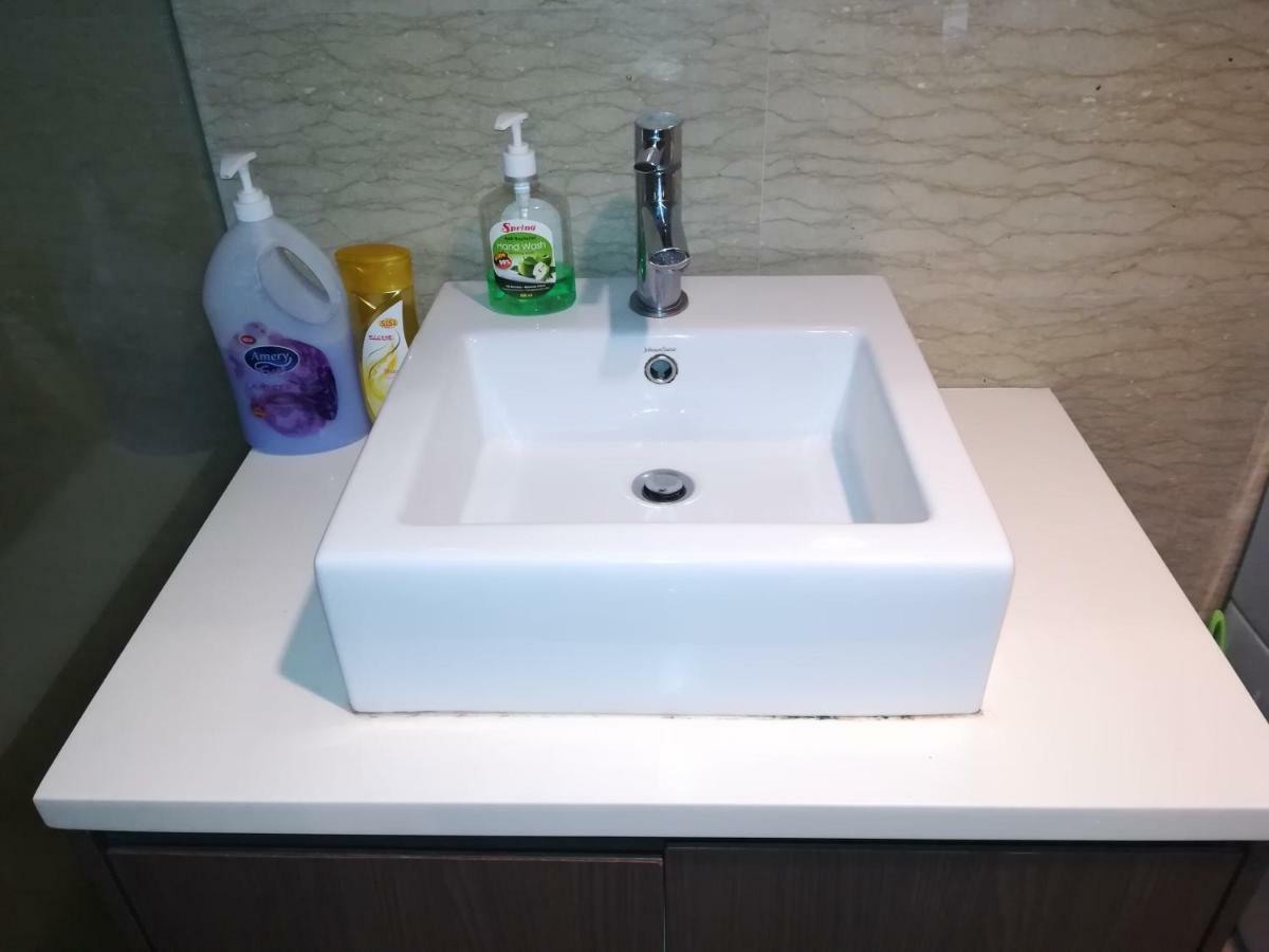Regalia Suites & Residence 2 Bedroom Apartment By Enjoy Your Stay Kuala Lumpur Exterior photo